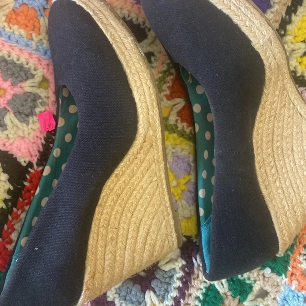Merona- Black Canvas jute- Wedge Espadrilles - 4” heel - 7.5m